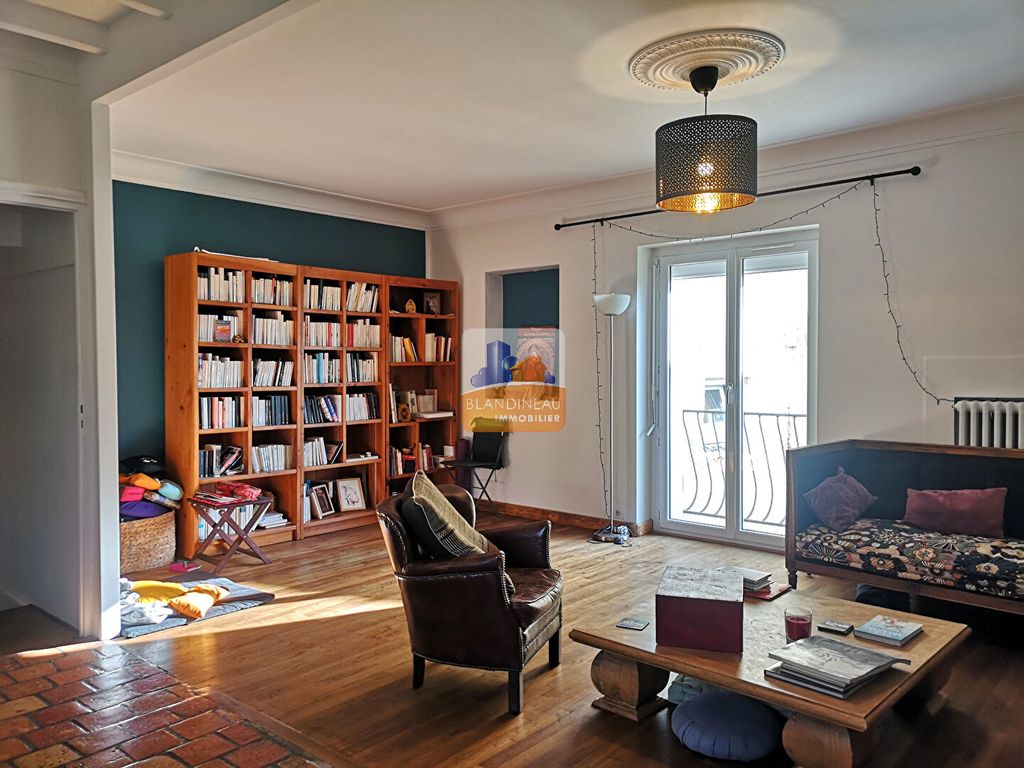 Achat maison à vendre 2 chambres 106 m² - Indre