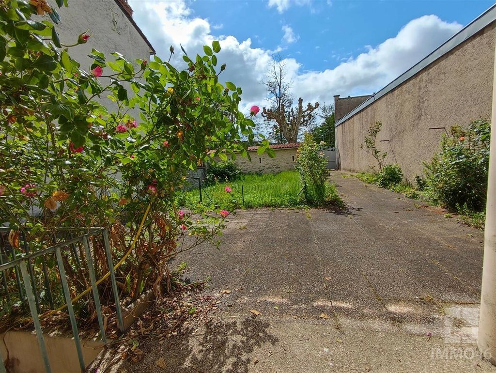 Achat maison à vendre 3 chambres 160 m² - Cahors