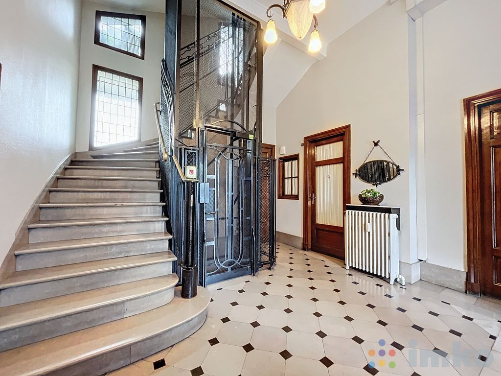 Achat appartement à vendre 4 pièces 130 m² - Tourcoing