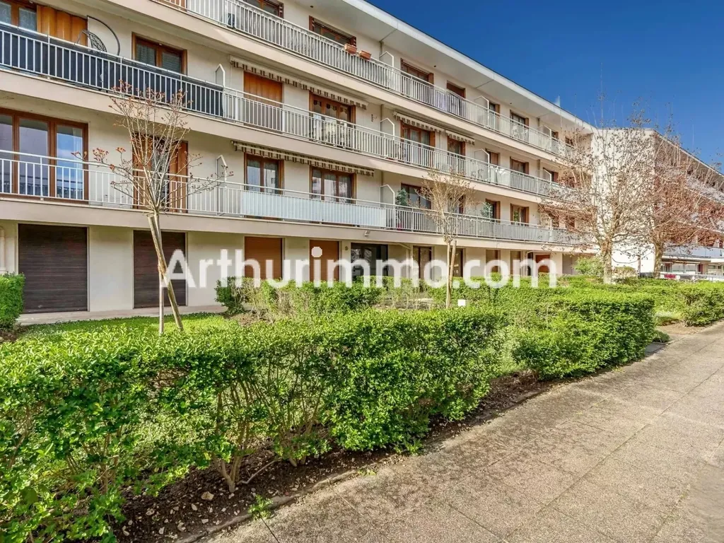 Achat appartement à vendre 3 pièces 49 m² - Thorigny-sur-Marne
