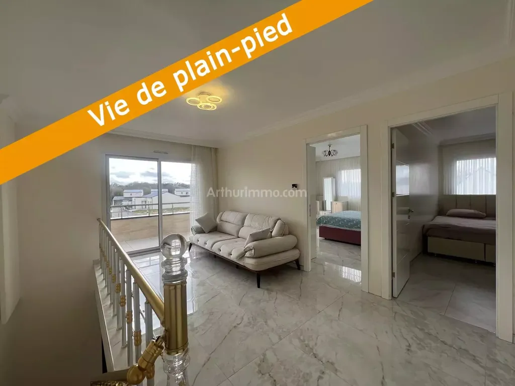 Achat maison à vendre 4 chambres 185 m² - Saint-Brieuc