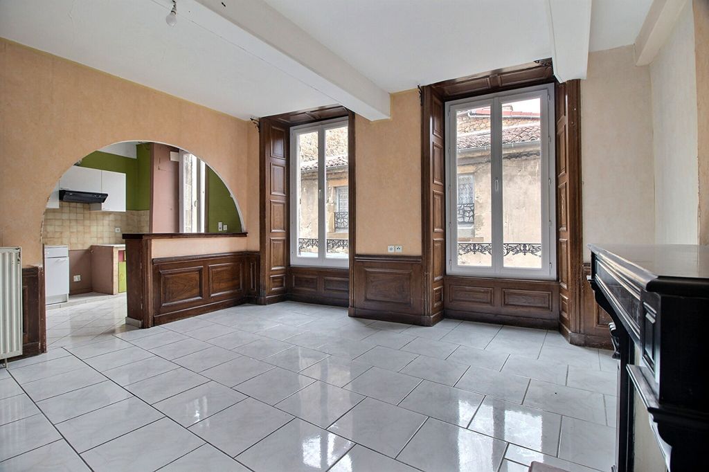 Achat maison à vendre 3 chambres 130 m² - Vic-le-Comte