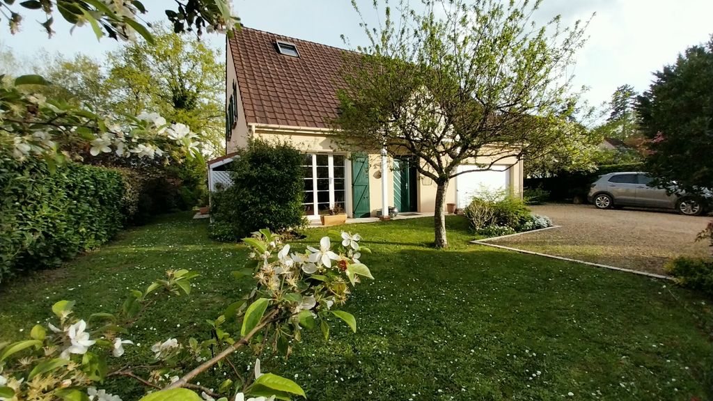 Achat maison à vendre 4 chambres 190 m² - Orléans