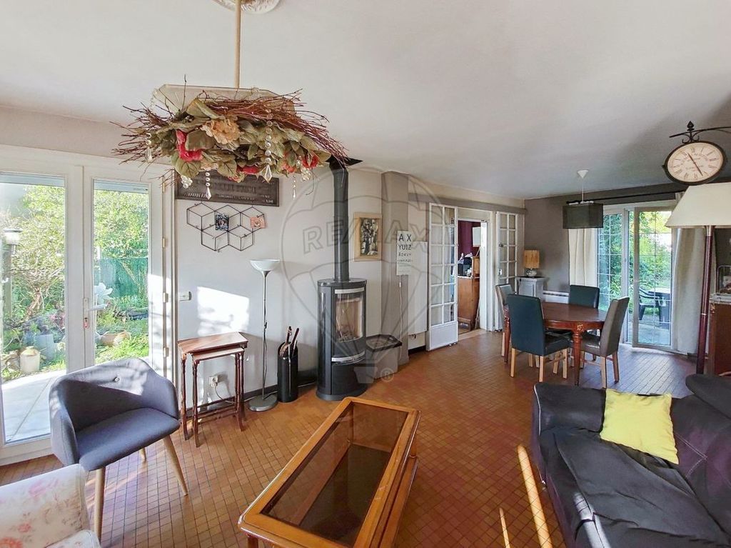 Achat maison à vendre 5 chambres 141 m² - Carquefou