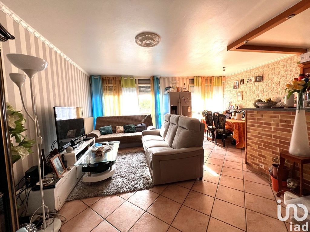 Achat appartement à vendre 3 pièces 71 m² - Plaisir