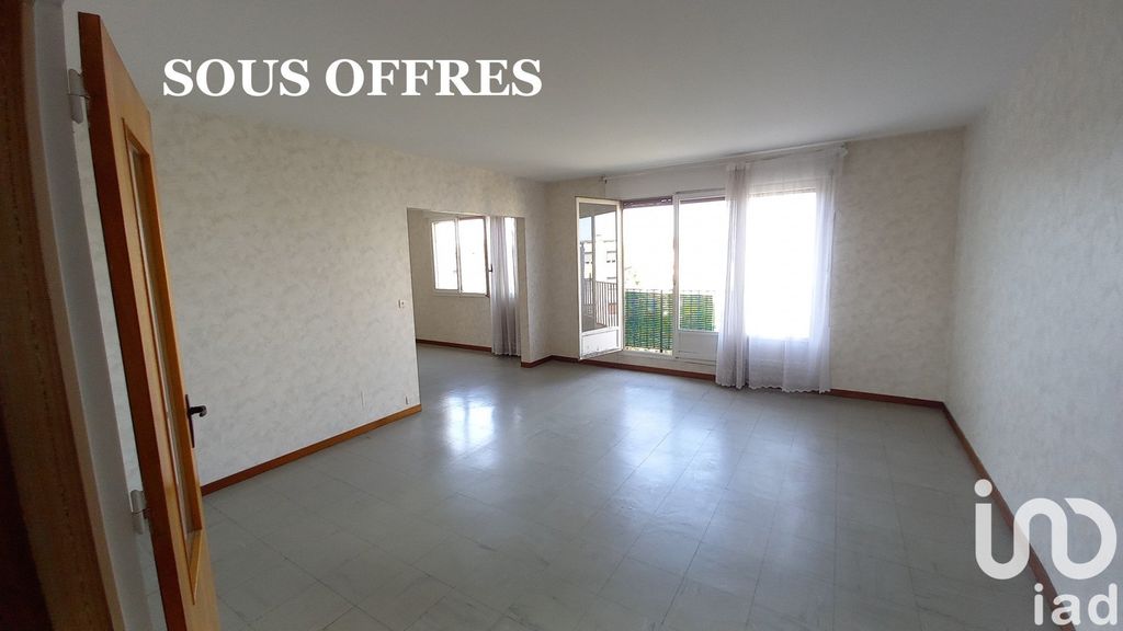 Achat appartement à vendre 5 pièces 108 m² - Mantes-la-Jolie