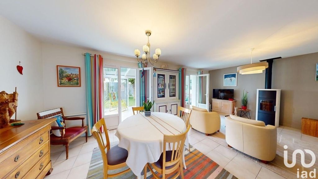 Achat maison à vendre 3 chambres 114 m² - Nieul-sur-Mer