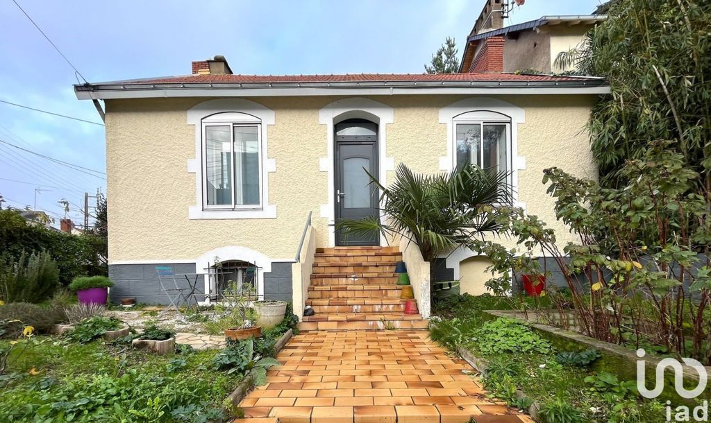 Achat maison à vendre 2 chambres 75 m² - Saint-Sébastien-sur-Loire