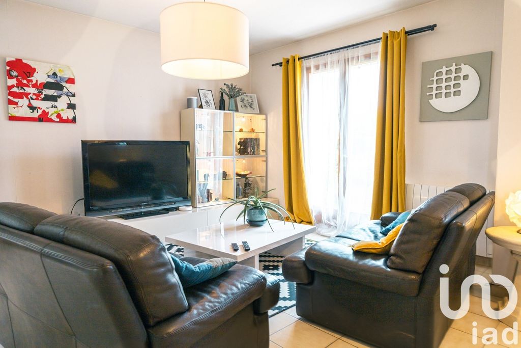 Achat maison à vendre 5 chambres 130 m² - Boigny-sur-Bionne
