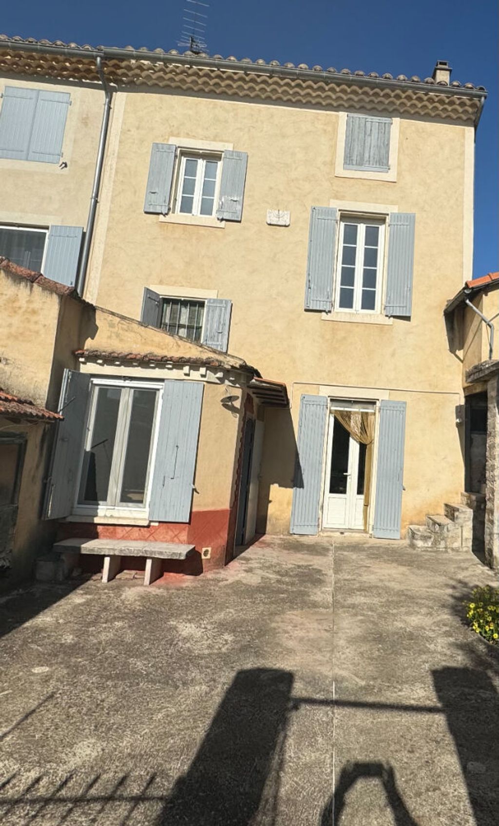 Achat maison à vendre 4 chambres 138 m² - Mazan