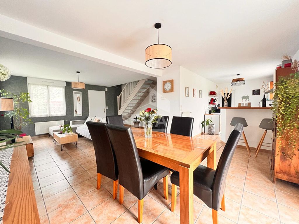 Achat maison à vendre 5 chambres 140 m² - Bain-de-Bretagne