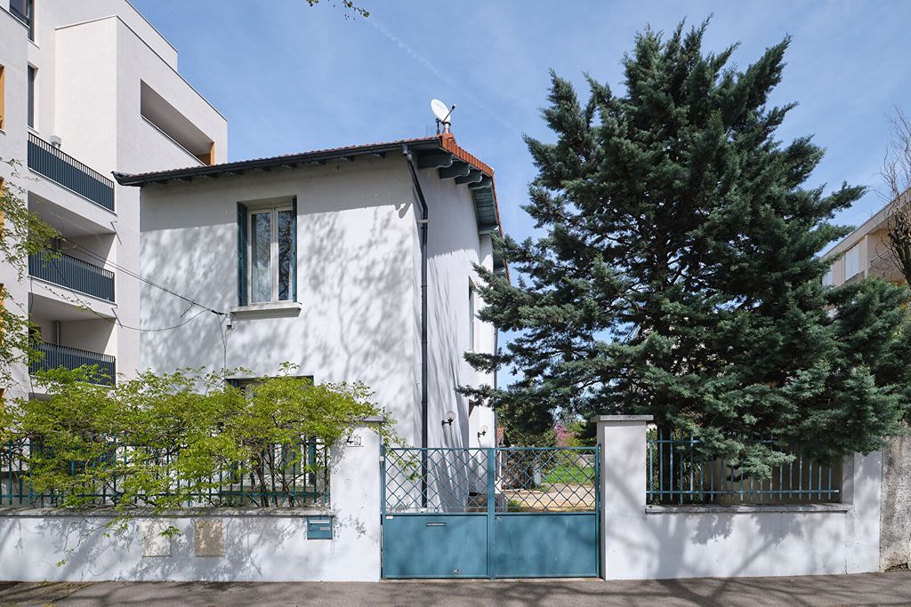 Achat maison à vendre 2 chambres 90 m² - Lyon 8ème arrondissement