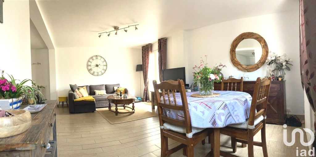 Achat maison à vendre 3 chambres 135 m² - Saintry-sur-Seine