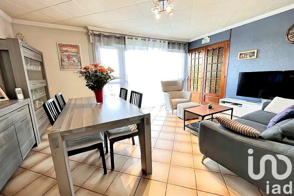 Achat appartement à vendre 4 pièces 72 m² - Boussy-Saint-Antoine