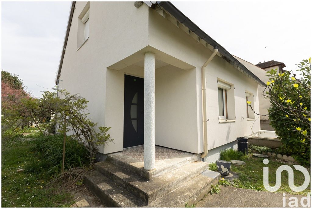 Achat maison à vendre 3 chambres 80 m² - Compiègne