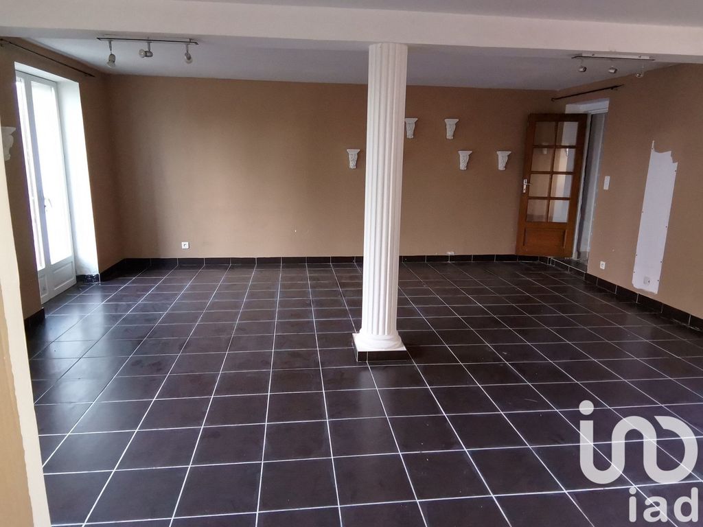 Achat maison à vendre 4 chambres 129 m² - Châteaumeillant