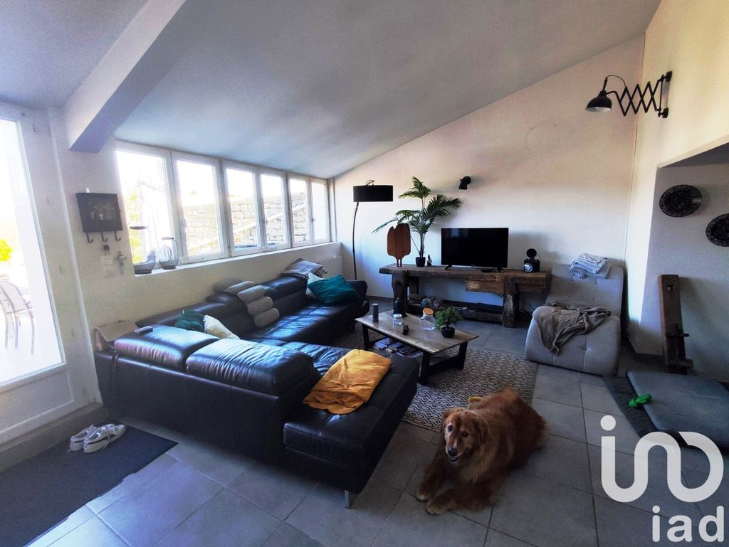 Achat maison à vendre 5 chambres 177 m² - Saint-Yrieix-sur-Charente