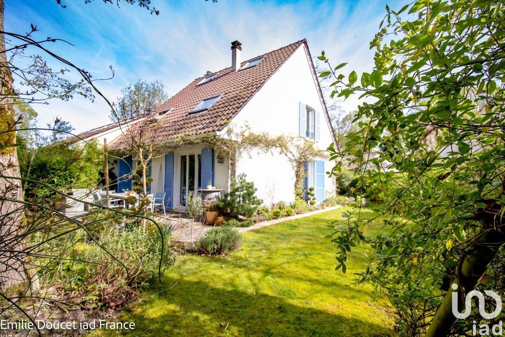 Achat maison à vendre 4 chambres 128 m² - Maurepas