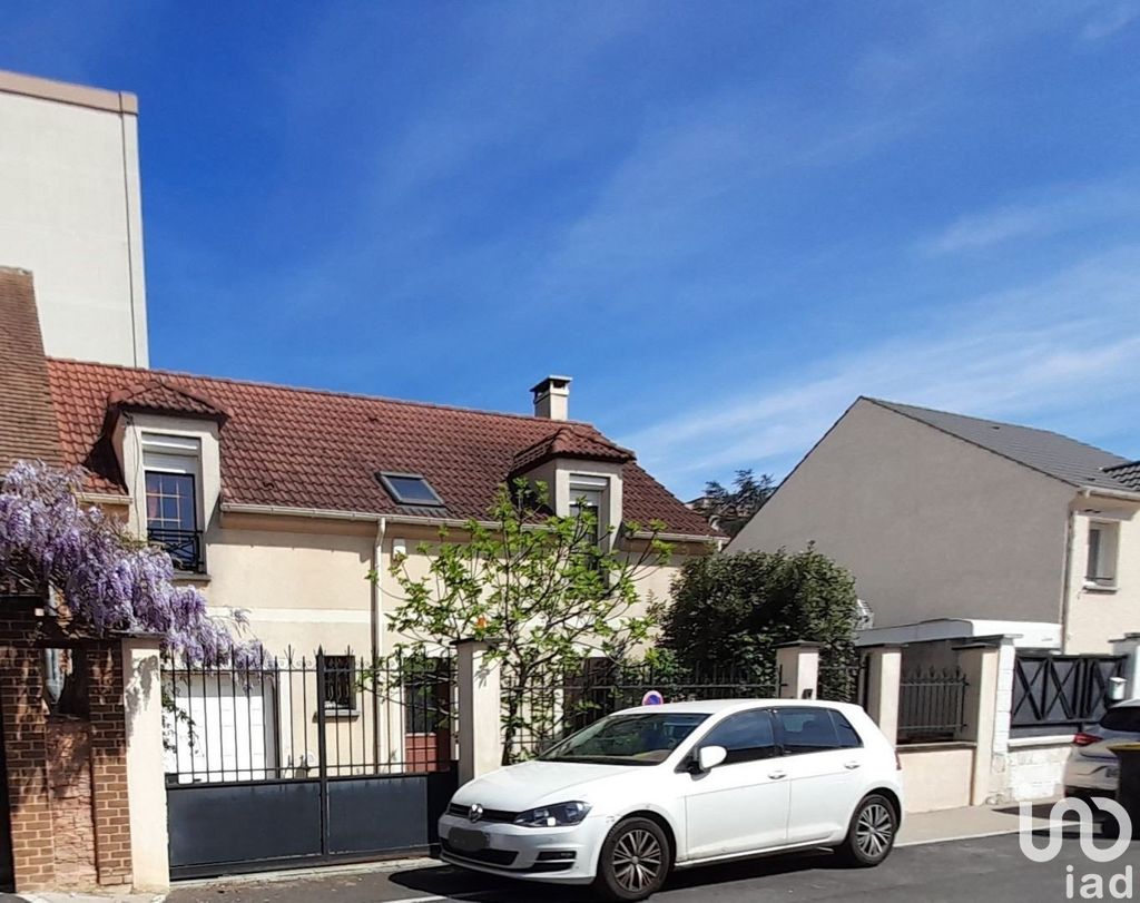 Achat maison à vendre 4 chambres 110 m² - Vitry-sur-Seine