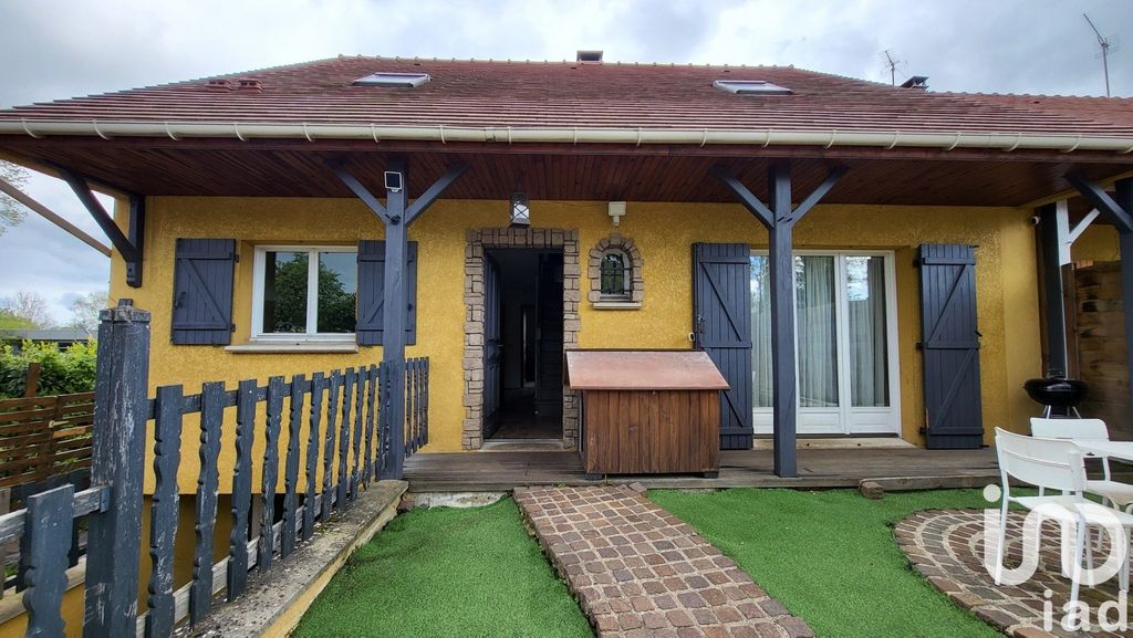 Achat maison à vendre 5 chambres 150 m² - Épinay-sous-Sénart