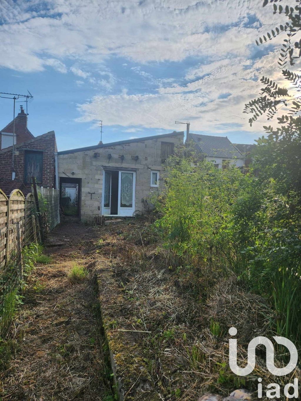 Achat maison à vendre 3 chambres 87 m² - Auchel