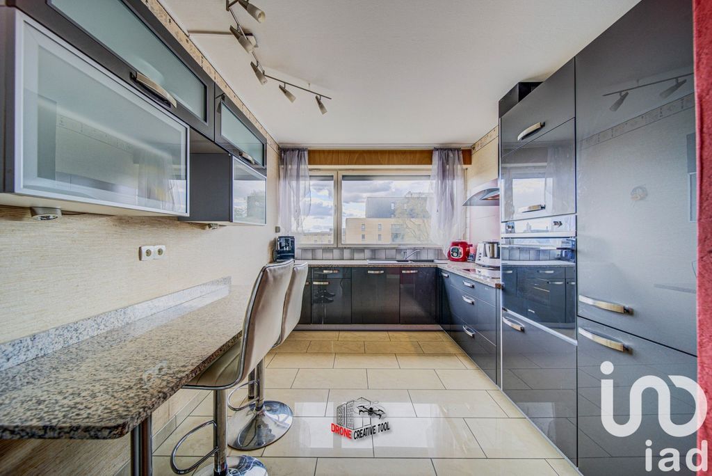 Achat appartement à vendre 4 pièces 95 m² - Thionville