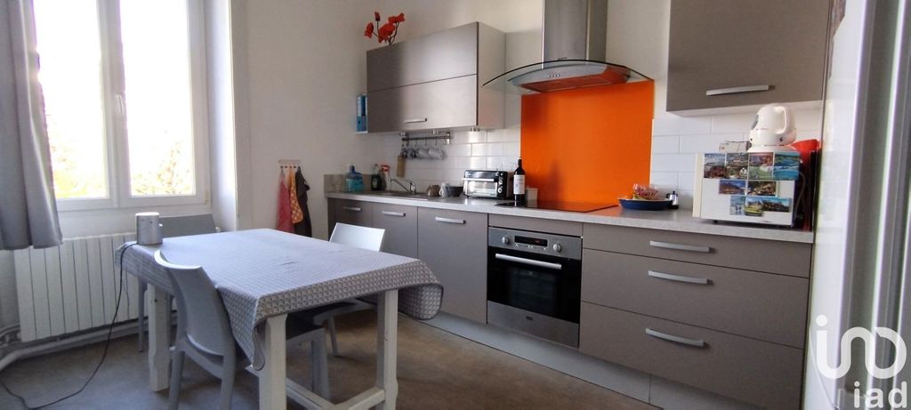 Achat maison à vendre 6 chambres 199 m² - Rennes