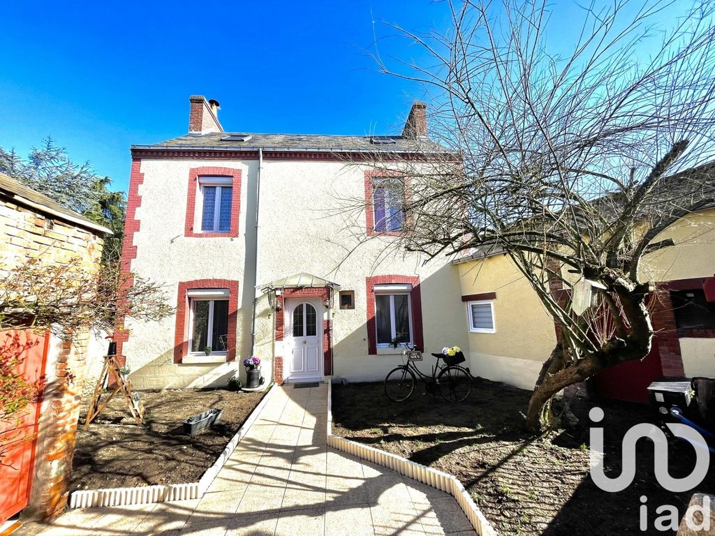 Achat maison à vendre 5 chambres 150 m² - Ouzouer-sur-Loire