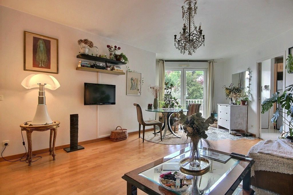 Achat appartement à vendre 3 pièces 74 m² - Chaville