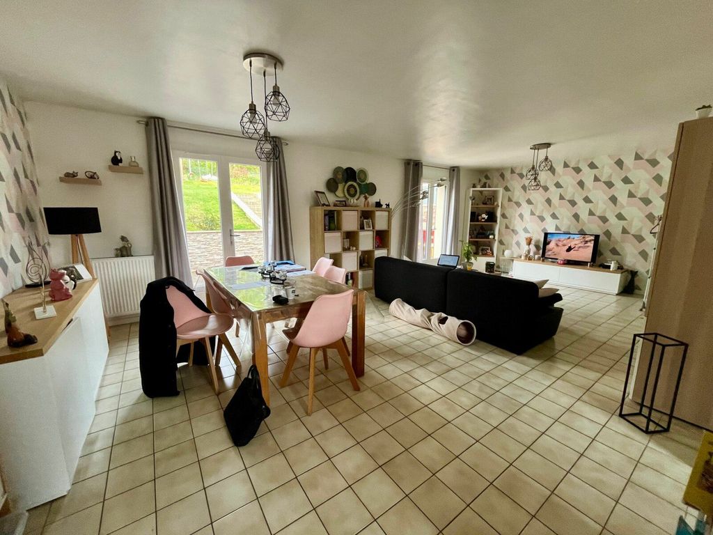Achat maison à vendre 3 chambres 98 m² - Saint-Léger-du-Bourg-Denis
