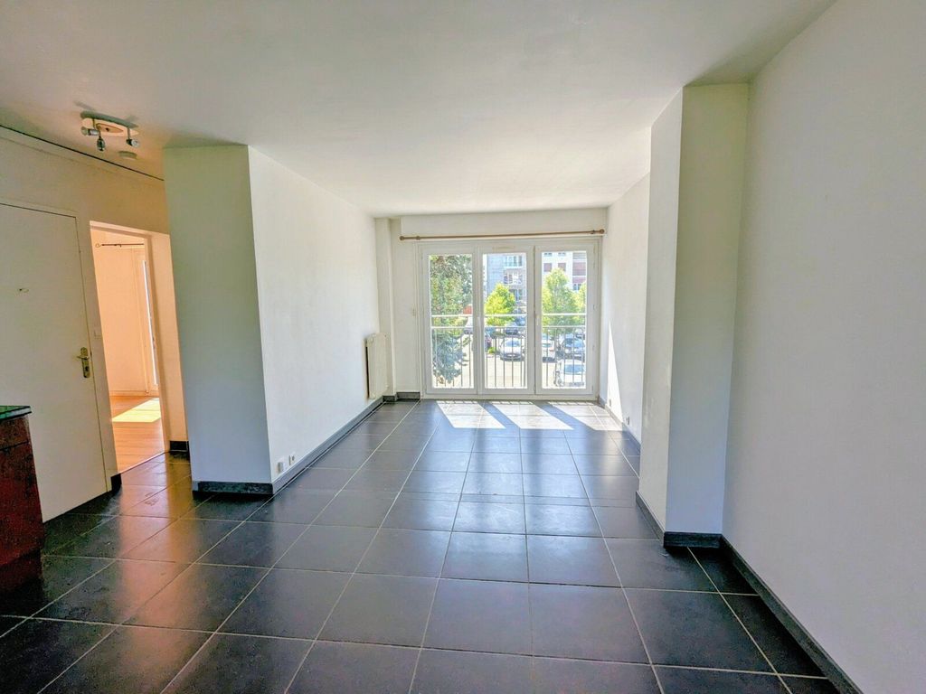 Achat appartement à vendre 2 pièces 45 m² - La Chapelle-Saint-Mesmin