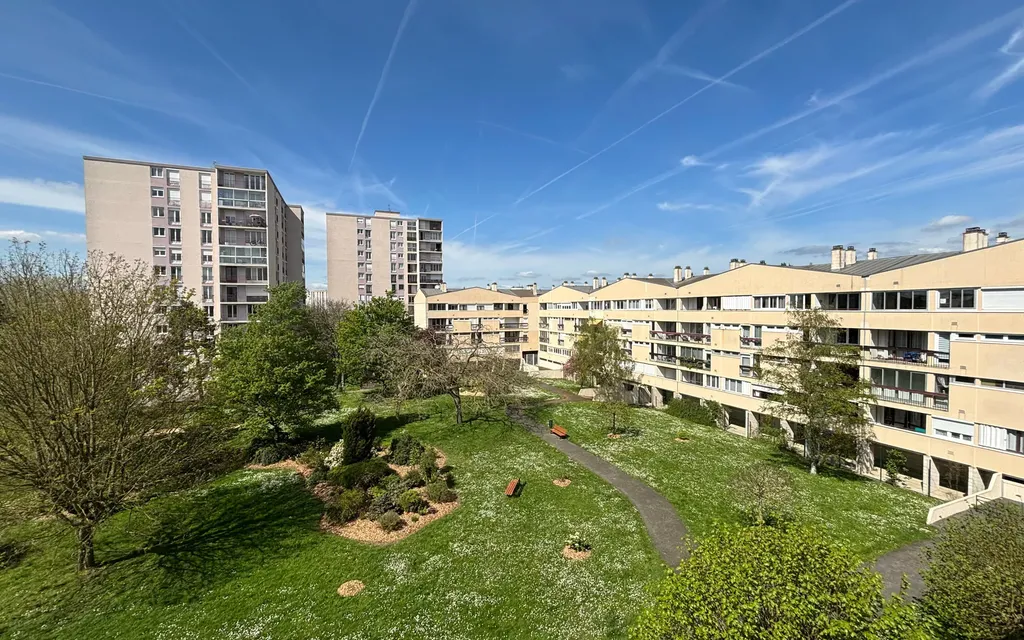 Achat appartement à vendre 3 pièces 75 m² - Compiègne