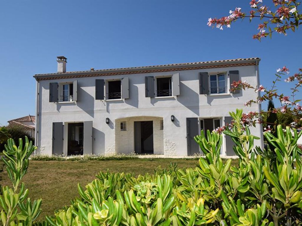Achat maison à vendre 4 chambres 171 m² - Saint-Palais-sur-Mer