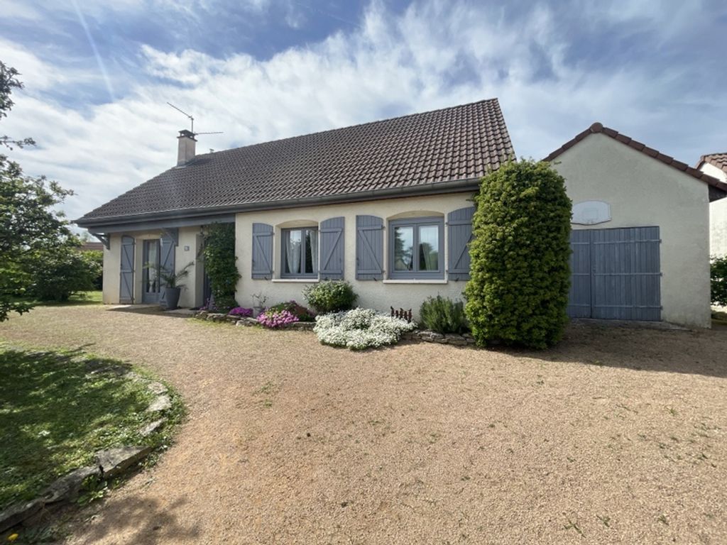 Achat maison à vendre 4 chambres 135 m² - Sennecey-le-Grand