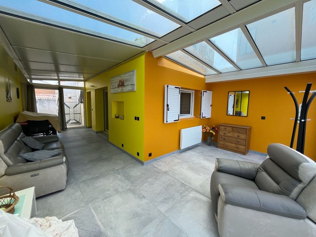 Achat maison à vendre 2 chambres 66 m² - Les Sables-d'Olonne