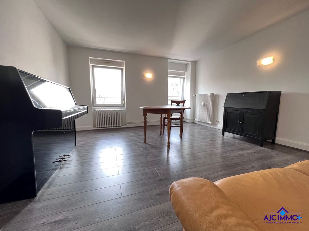 Achat appartement à vendre 3 pièces 79 m² - Strasbourg