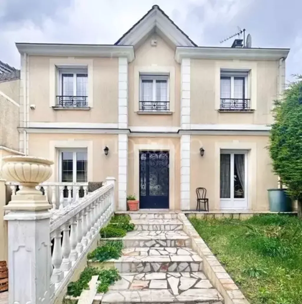 Achat maison à vendre 3 chambres 120 m² - Ormesson-sur-Marne