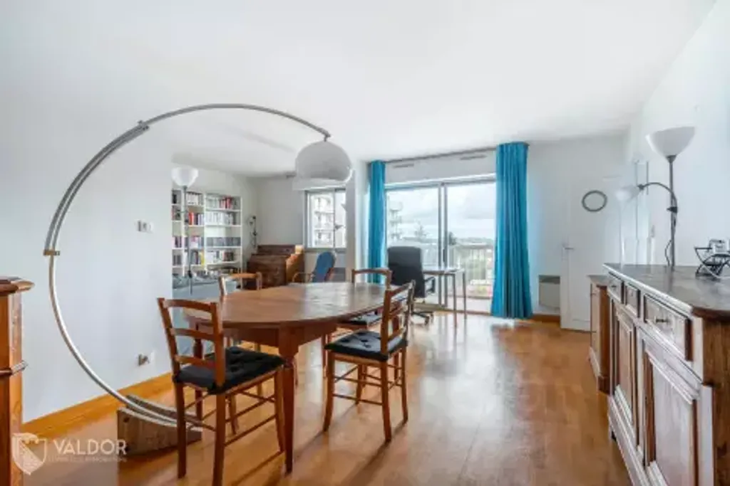 Achat appartement à vendre 5 pièces 100 m² - Villefranche-sur-Saône