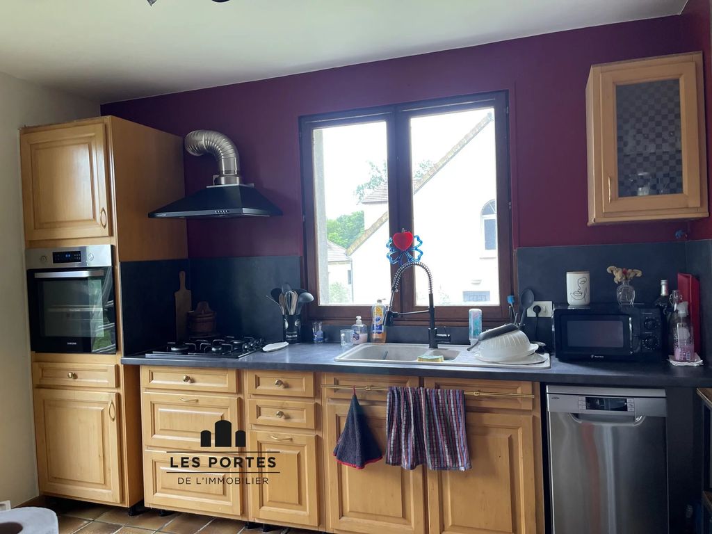 Achat maison à vendre 2 chambres 102 m² - Moigny-sur-École