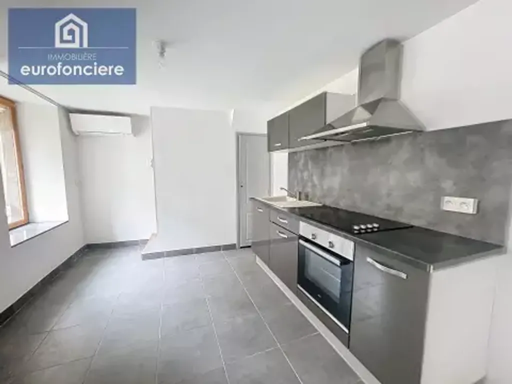 Achat maison à vendre 1 chambre 67 m² - Romilly-sur-Seine