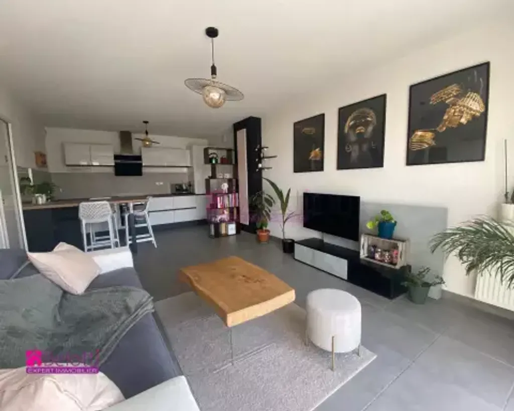 Achat appartement à vendre 2 pièces 50 m² - Pins-Justaret