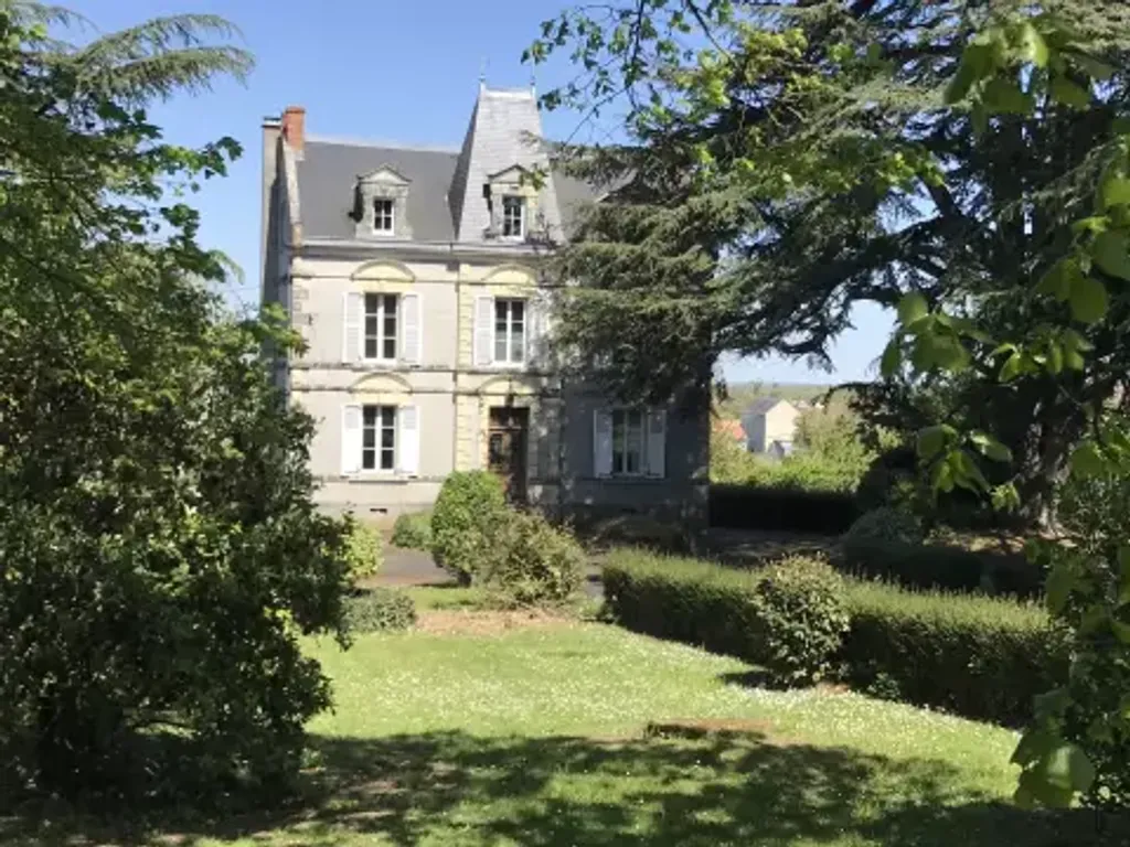 Achat maison à vendre 5 chambres 185 m² - Saint-Léger-de-Montbrun
