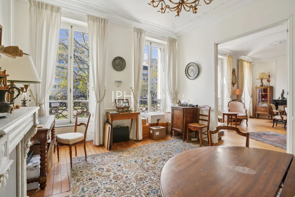 Achat appartement à vendre 6 pièces 118 m² - Neuilly-sur-Seine