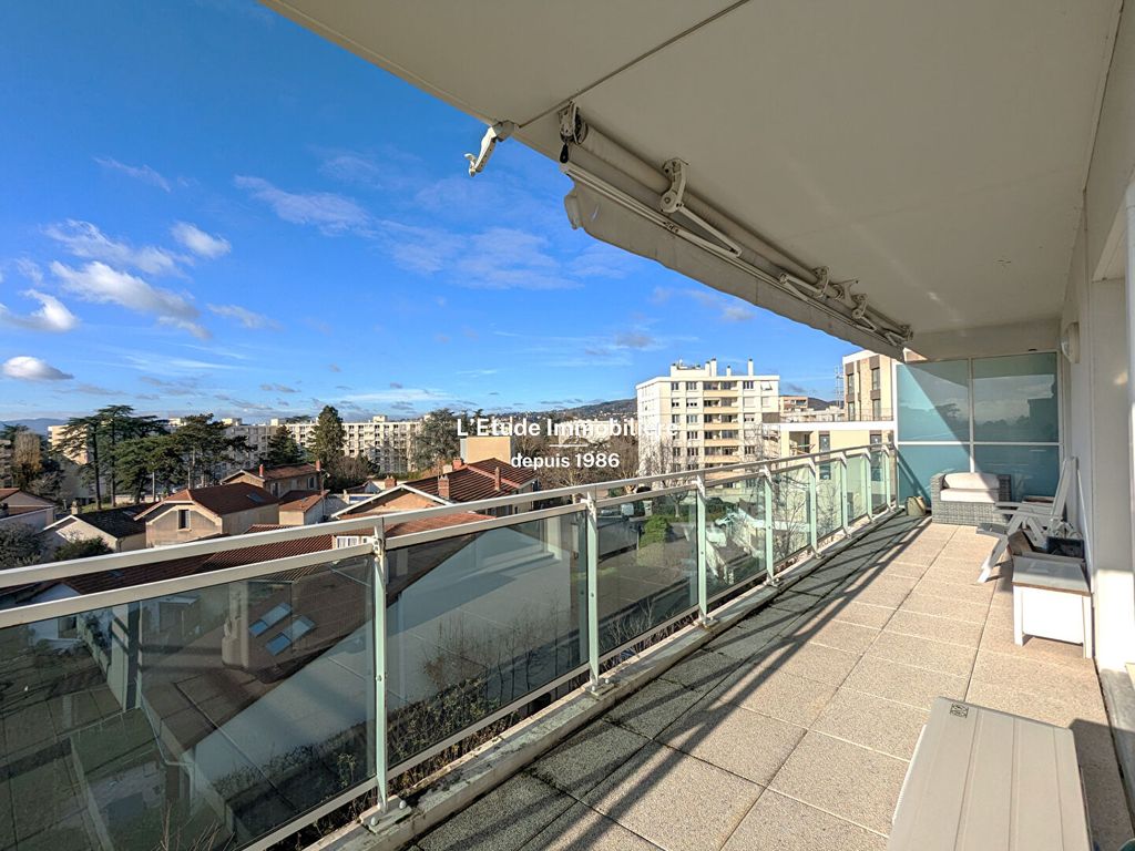 Achat appartement à vendre 5 pièces 106 m² - Lyon 4ème arrondissement