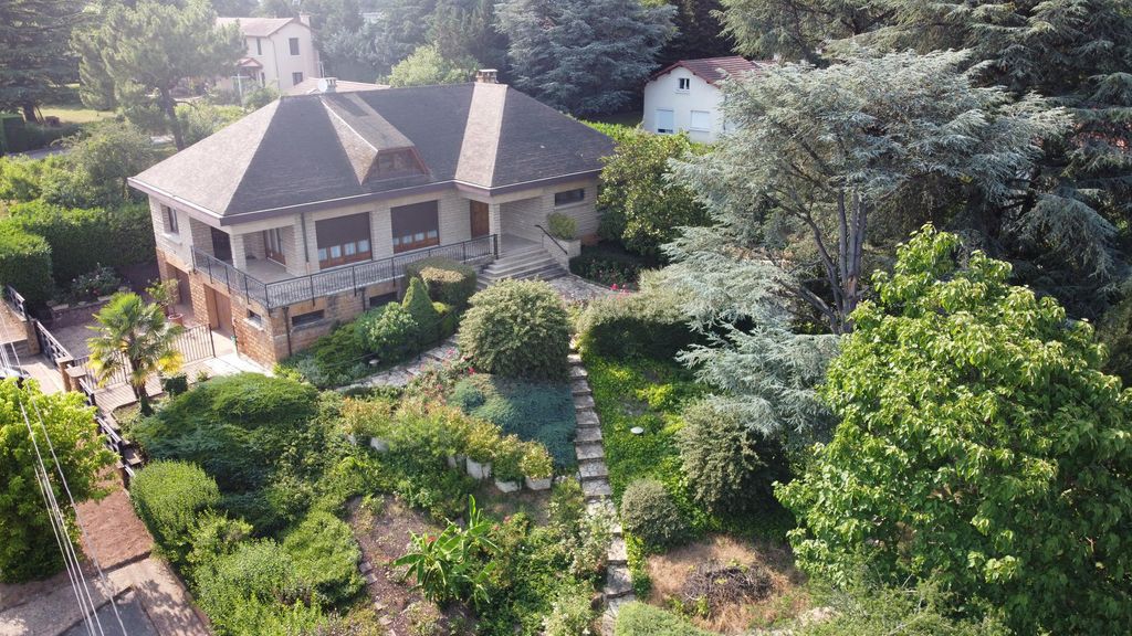 Achat maison à vendre 5 chambres 280 m² - Champagne-au-Mont-d'Or