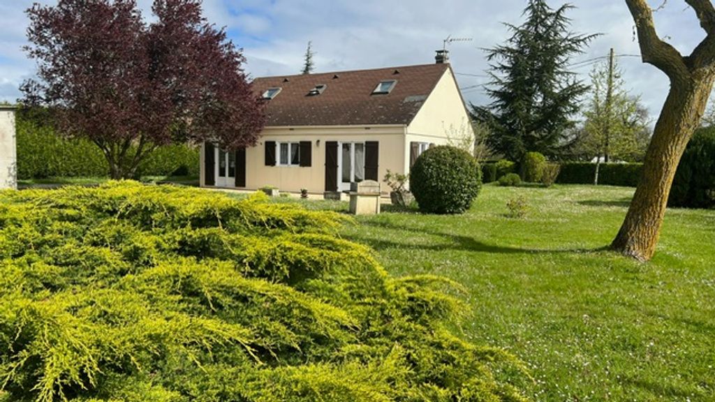 Achat maison à vendre 4 chambres 102 m² - Saint-Christophe-de-Chaulieu