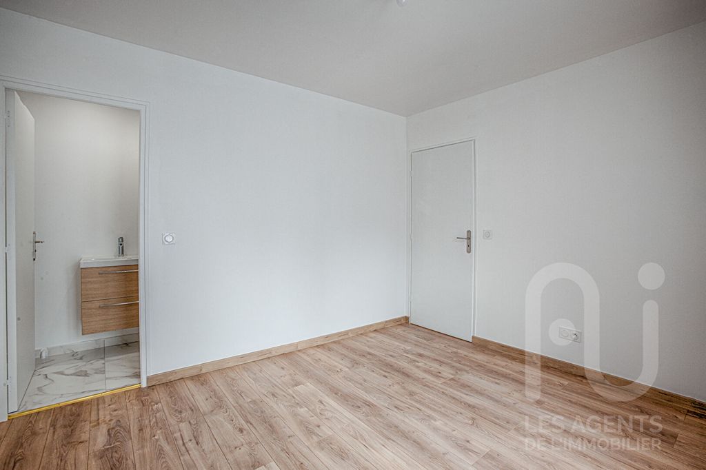 Achat appartement à vendre 3 pièces 44 m² - Nanterre