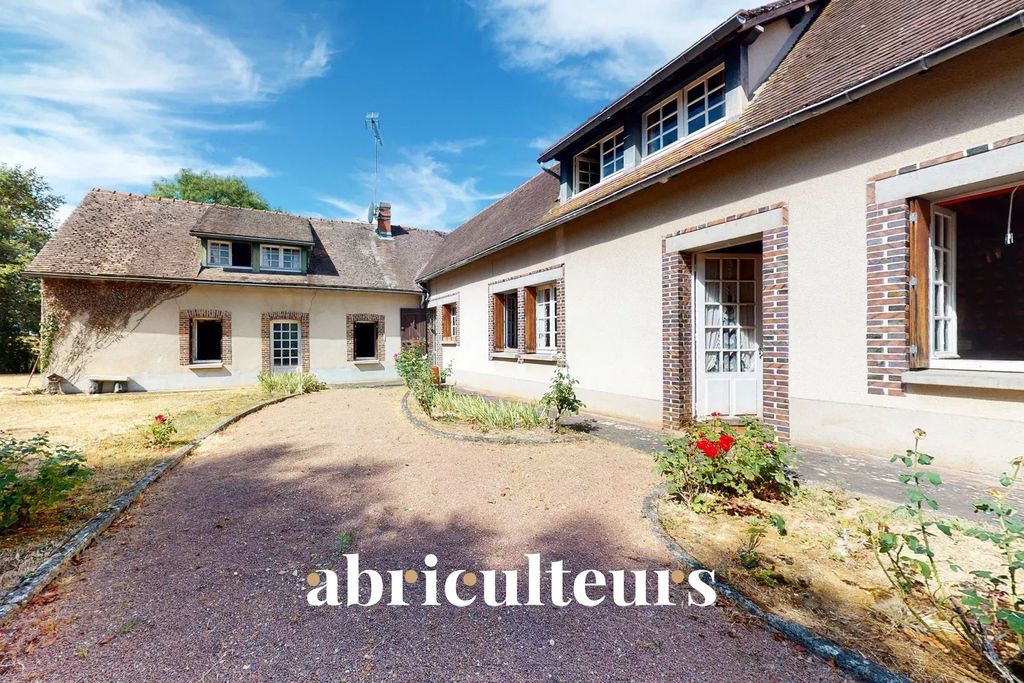 Achat maison à vendre 5 chambres 200 m² - Ver-lès-Chartres