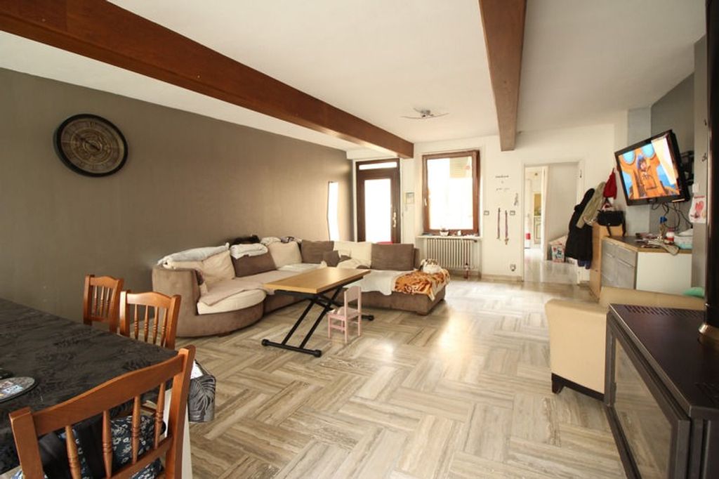 Achat maison à vendre 3 chambres 156 m² - Mardeuil