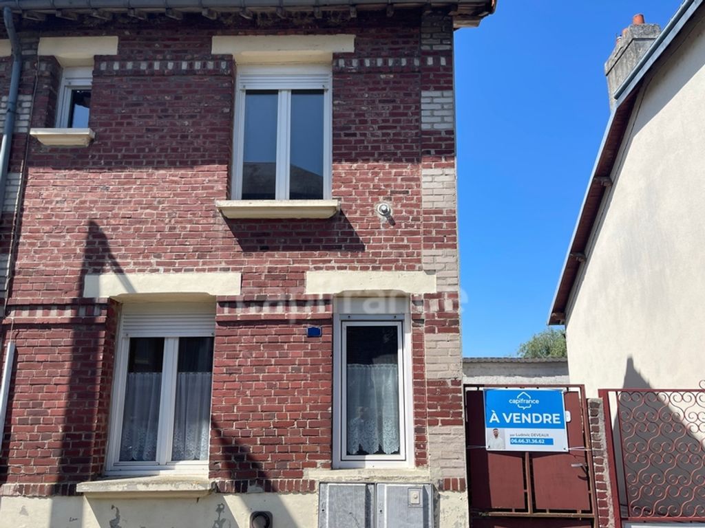 Achat maison à vendre 2 chambres 75 m² - Tergnier